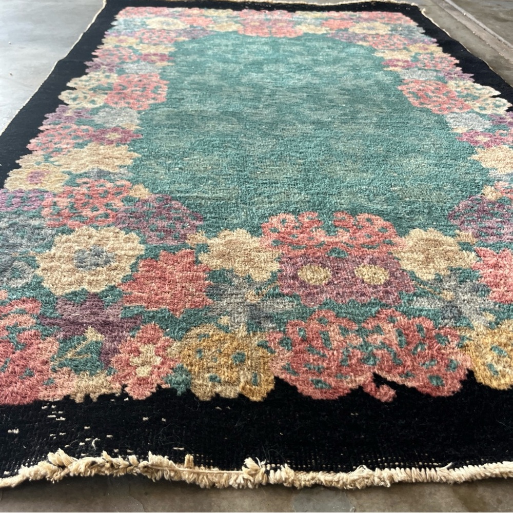 Antique Art Deco Chinese 3’x4’10” Hand Knotted Wool Floral Rug - Picture 3 of 12